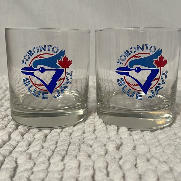 Toronto blue jays Dining Toronto Blue Jays Scotch Glasses Poshmark